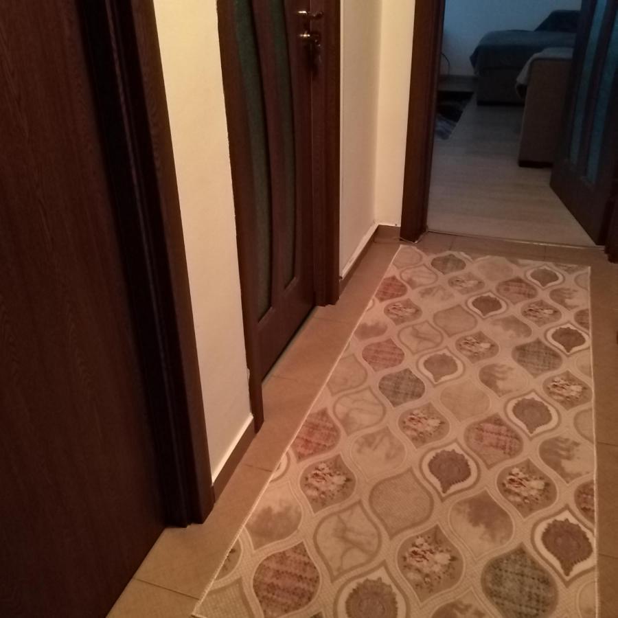Apartmán Garsoniera Rebecca Tîrgu Ocna Exteriér fotografie