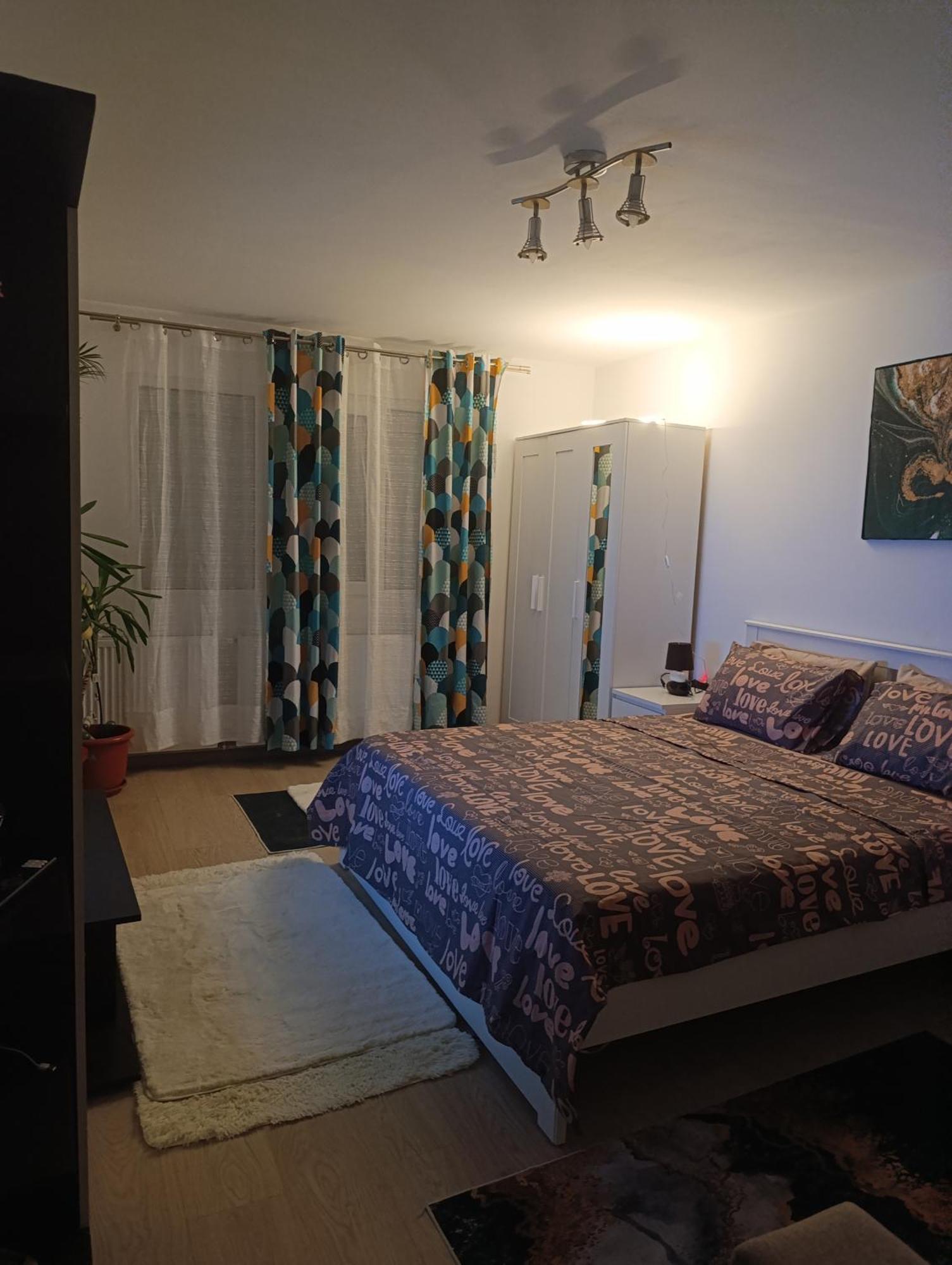 Apartmán Garsoniera Rebecca Tîrgu Ocna Exteriér fotografie